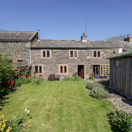 בית נופש Tethera פנרית'